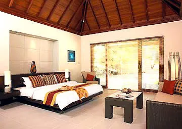 Labriz Silhouette Mahe Island