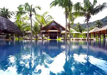 Hotel Labriz Silhouette Mahe Island